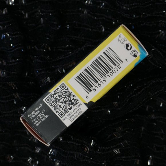 THE BALM GIRLS LIPSTICK in Color - Ima Goodkisser Net Wt 0.14 oz / 4 g - Picture 6 of 8